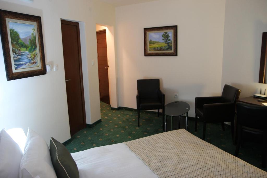 Hotel Trebjesa Niksic Room photo